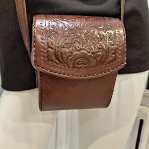 Inge Sport Elegant Brown Hand Tooled Leather Embossed Crossbody Bag
